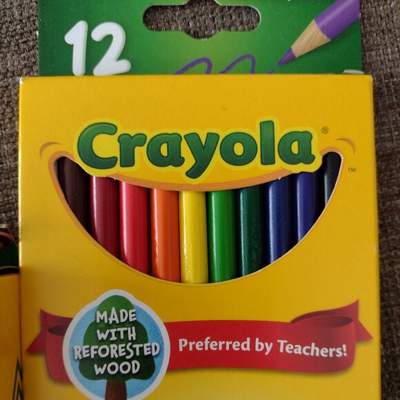 New in boxes Crayola Crayons and Colored Pencils - Picture 5 of 9